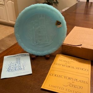 Vntg 1978 Fenton Art Glass Blue Satin 8” Plate